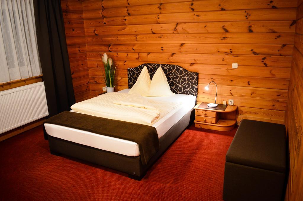 Hotel & Tennis Riederhof Mantscha Экстерьер фото
